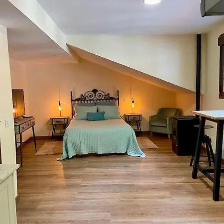 Casina Marques *